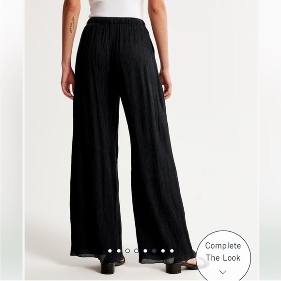 Abercrombie Crinkle Textured Pull-On Wide Leg Pant - Picture 4 of 13
